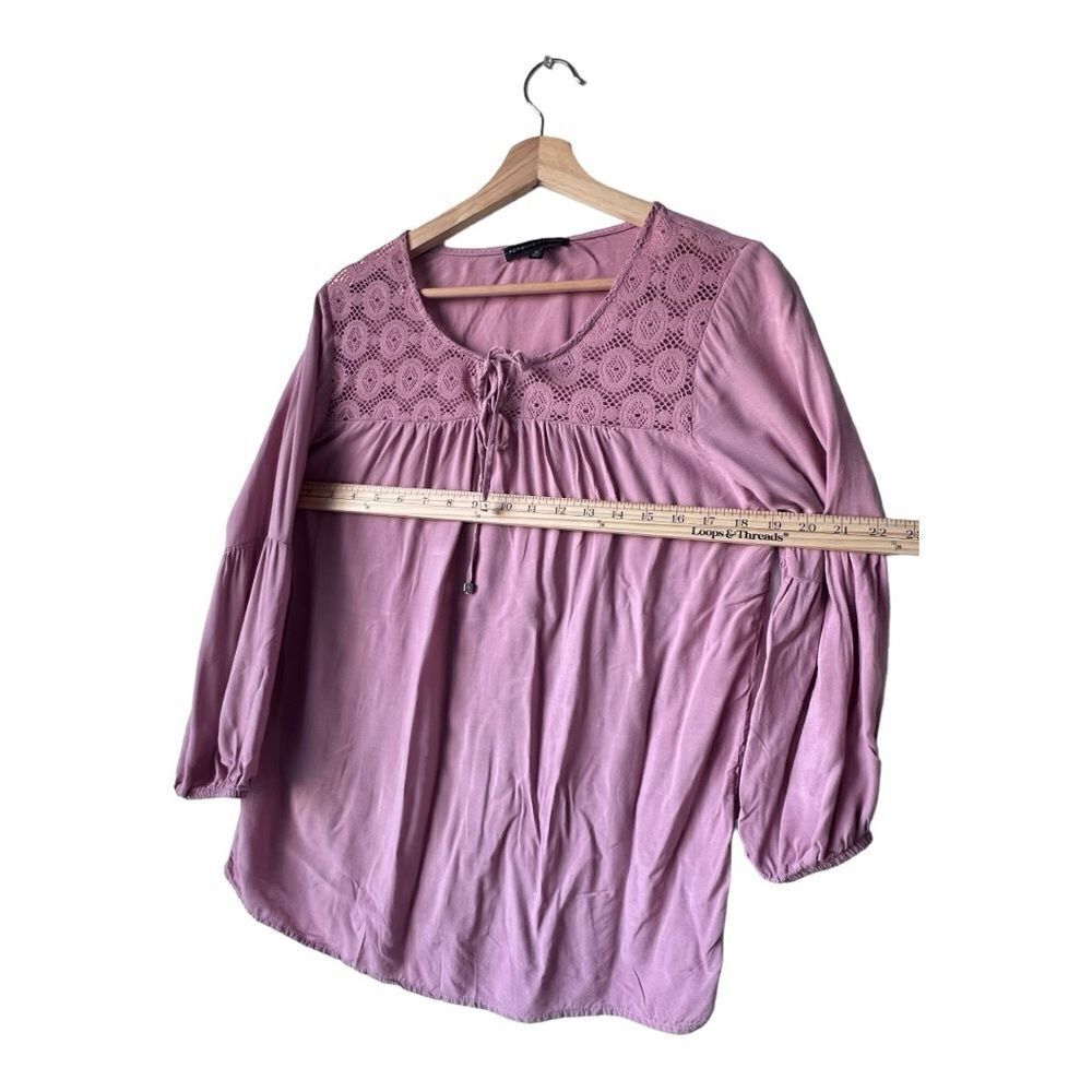 Women's ADRIENNE VITTADINI Blouse long sleeve embroidered light fabric fresh M. - Picture 8 of 11